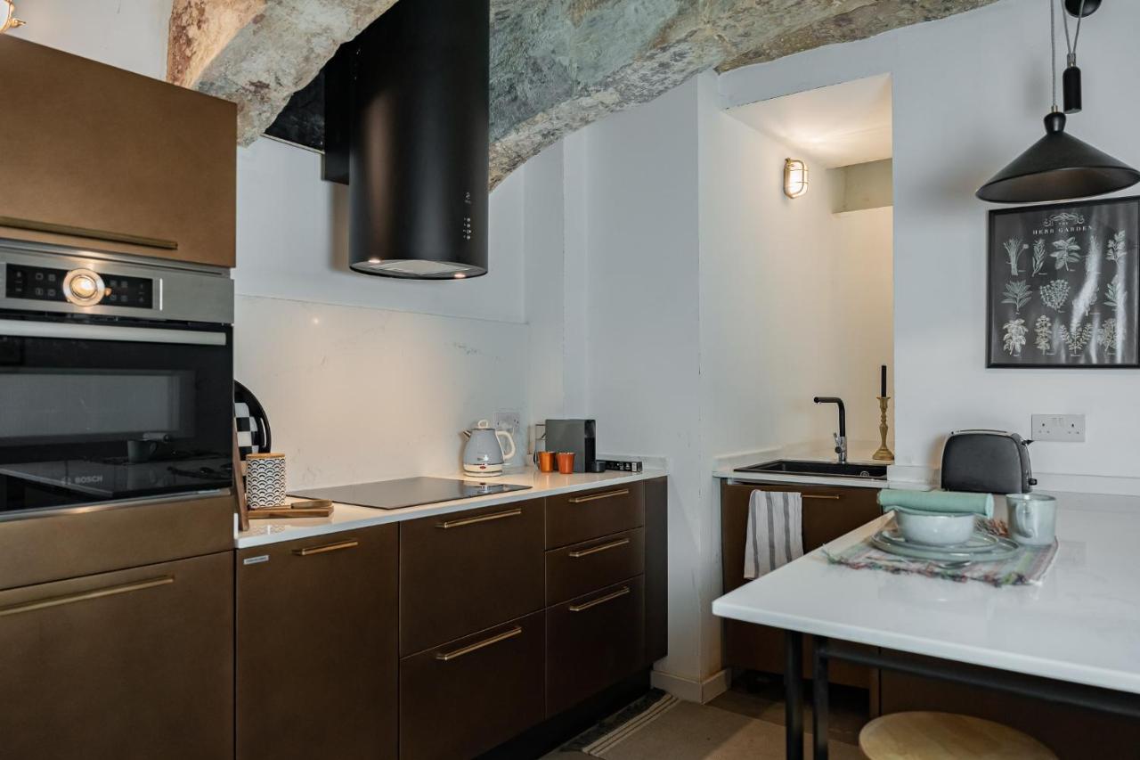 Luxury 2Bdr In The Heart Of Valletta! Tv And Wifi Exterior foto